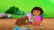 Dora and the Very Sleepy Bear 🐻💤 Full Episode Dora the Explorer 2-12 screenshot (1)