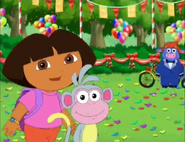 Let's say hi to Benny the Bull and Isa the Iguana!