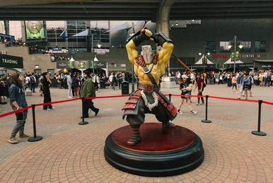 Dota 2 The International 2018 トロフィー Dota 2 The International 2018 Trophy | eBay