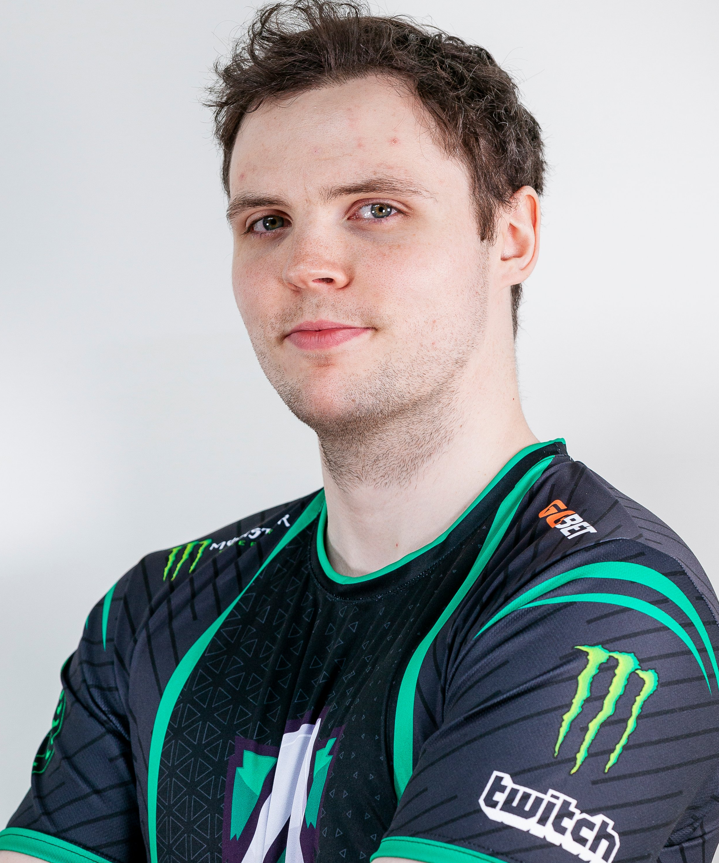 Am I a dragon? Pepega : r/AdmiralBulldog