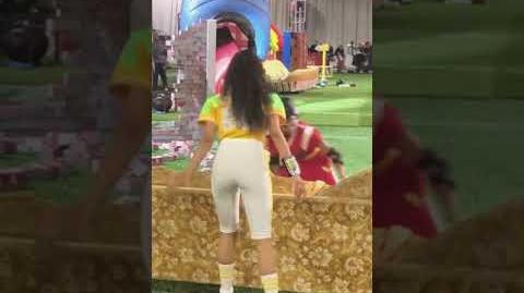 Double Dare - "Double Dare at Super Bowl" Red team runs obstacle course