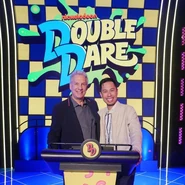 Marc-Mandel.jpg (100 KB) Marc with Mandel Ilagan