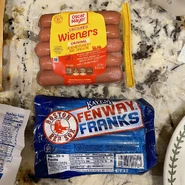 Doghousepic2.jpeg (257 KB) Oscar Mayer Uncured Weiners, Kayem Fenway Franks