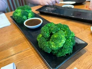 Broccoli w/ Seafood Sauce