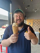 Saltstraw2pic4.jpg (593 KB) The Spoonman