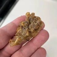 Miss Vickie's Sea Salt & Vinegar chip (deformed)