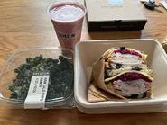 Erewhonpic1.jpeg (187 KB) Ranch Kale Chips, Hailey Beiber Strawberry Glaze Skin Smoothie, Organic Turkey Reuben