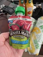 Musselman's Squeezables Apple Sauce
