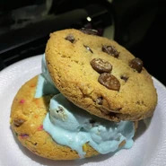 Deluxe Cookie'wich