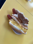 Grayspapayapic5.jpeg (93 KB) Frank (add chili) with sauerkraut and Frank (add cheese) with onions