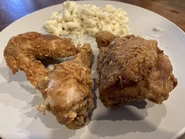Fried Chicken and Macaroni Salad