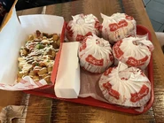 Totchos, Zum Zum, Tasty Burgers