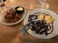 Cinnabon Mini Swirls, Triple Chocolate Meltdown