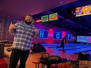 Bowleropic3.jpg (195 KB) Spoonman (hot)