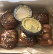 Bwwtwo6.jpg (193 KB) Everything Pretzel Knots