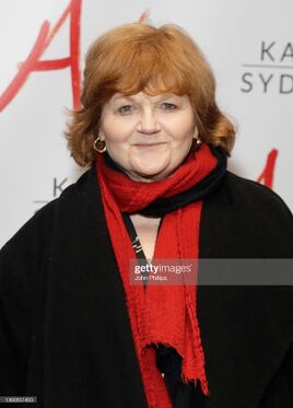 Lesley Nicol