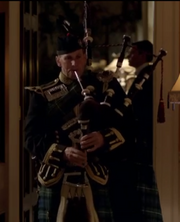 BagpipePlayerS3E9