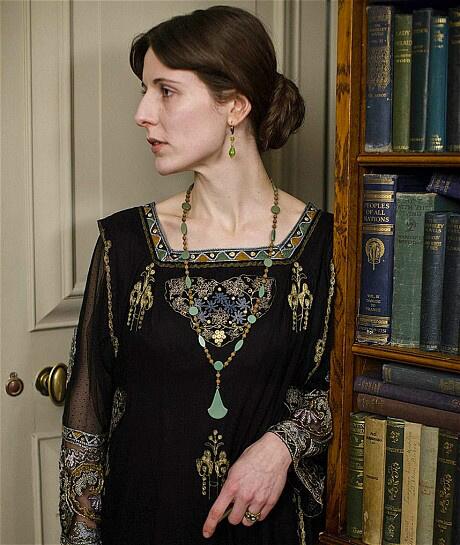 Virginia Woolf, Downton Abbey Wiki