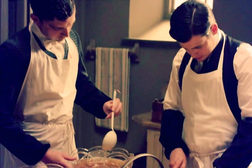 Thomas in the kitchen with Andy.