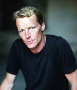 Iain Glen | Downton Abbey Wiki | Fandom