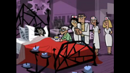 S01e06 full medical staff by Sam's bed