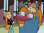 S02e07 unnamed magnet device.png (443 KB) Unnamed magnet device used in "The Fenton Menace"