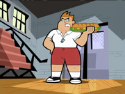 S02e13 Tetslaff with sandwich1