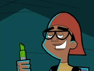 S02e02 Lipstick Blaster Satisfaction.png (226 KB)