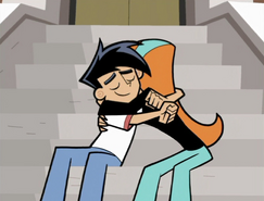 S02M02 Danny and Jazz hug