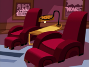 S01e04 comfy seats