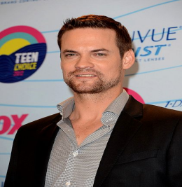 Shane West.png