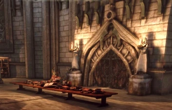 Eingang zu den Lagerhöhlen