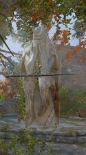 Statue namens "Reuiger Maferath" in den Hinterlanden