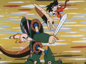 Son Goku y Krilin vs Robot Pirata