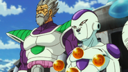 Paragus conversando con Freeza.