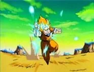 Goku Super Saiyan desviando los ataques de Metal Coola