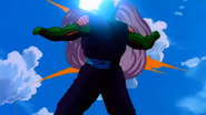 Piccolo recibiendo el ataque