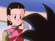 Chi-Chi parasitada a punto de atacar a Goku.