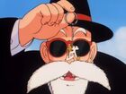 Roshi gives Bulma a fancy golden necklace