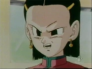 Chi-Chi parasitada por Baby