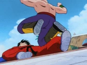Tien breaks Yamcha's leg