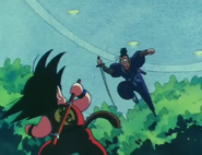 Ninja Murasaki attacks Goku with his Sasanishiki