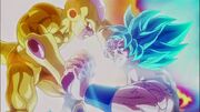 Golden Frieza vs Super Saiyan God SS Goku