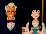 El director presentando a Gohan.