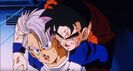 Future Gohan saves Future Trunks-08