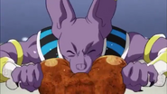 DBS ep92 Beerus Comiendo