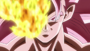 Saiyano de la Máscara Carmesí como Supersaiyano Rosado al Máximo Poder en un corto animado promocional de Super Dragon Ball Heroes: Misión del Big Bang 10 (BM10).