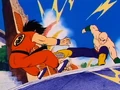 YBB3.jpg (155 KB) Tien kicks Yamcha