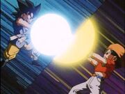 Goku e Pan atacam ao mesmo tempo