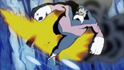 Toppo se desvia dos ataques do Número 17